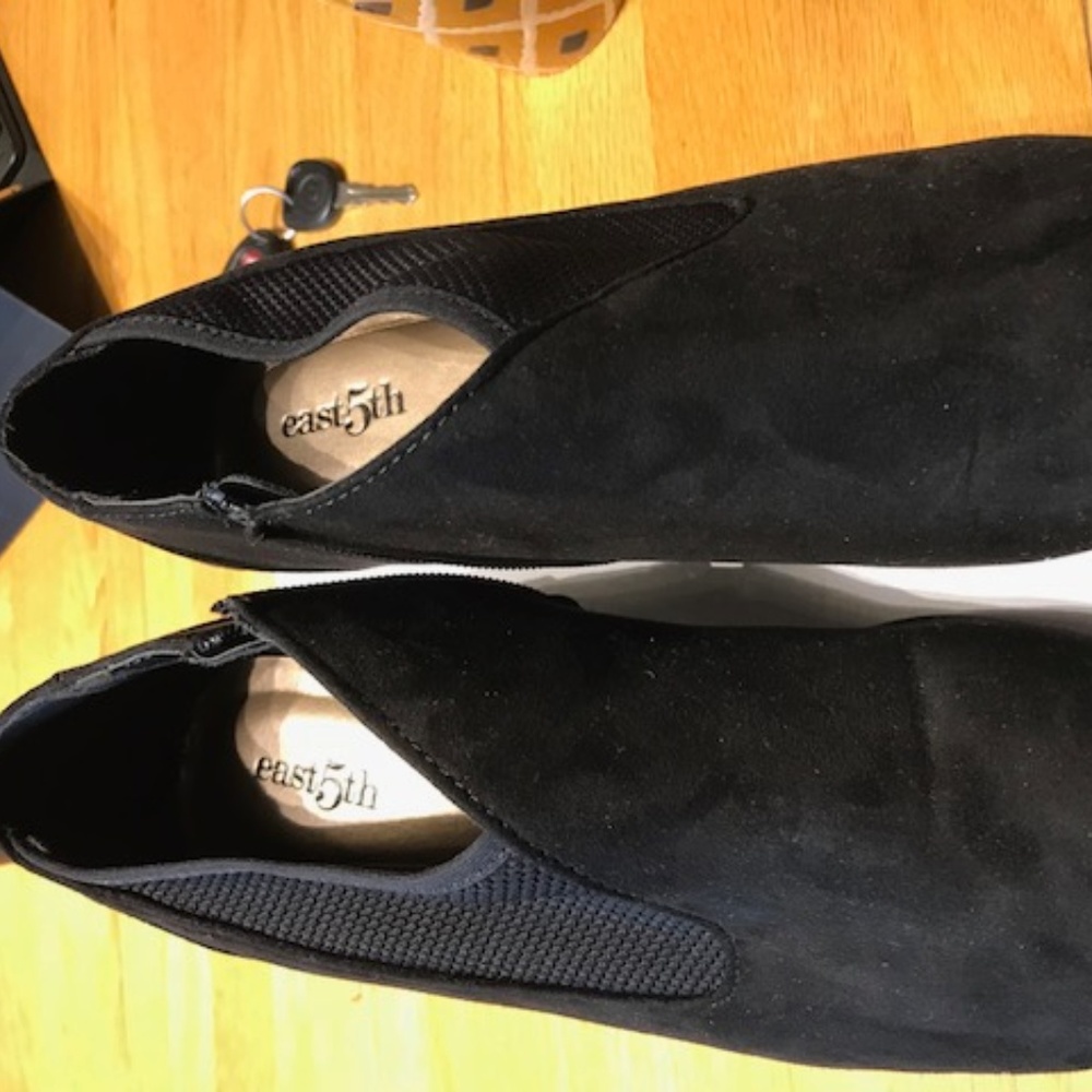 Shoes  East 5 th EF Garfield Black 8 M